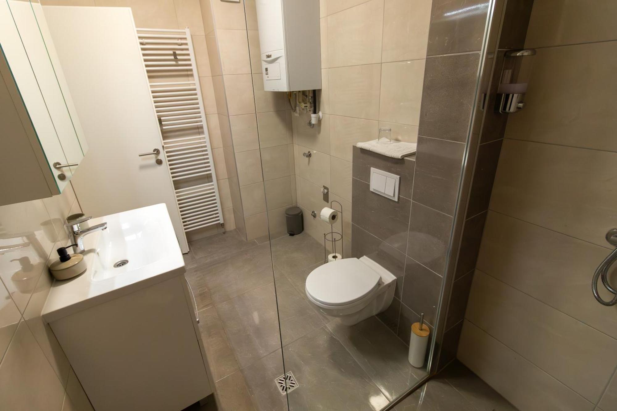 Gajeva Rooms - Stockholm Apartment Self Check-In Virovitica Eksteriør bilde